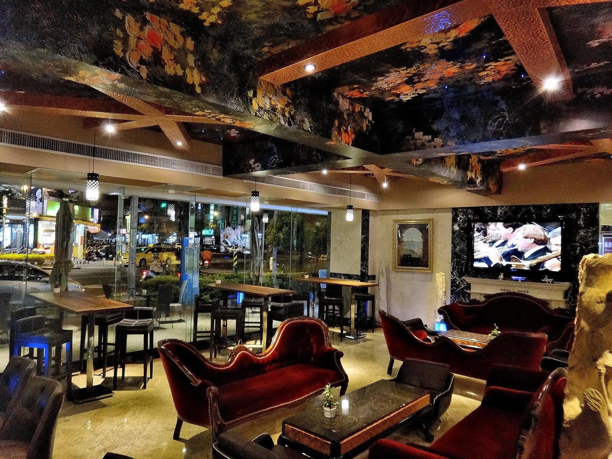 Kingship Hotel Kaohsiung Inter Continental Екстер'єр фото