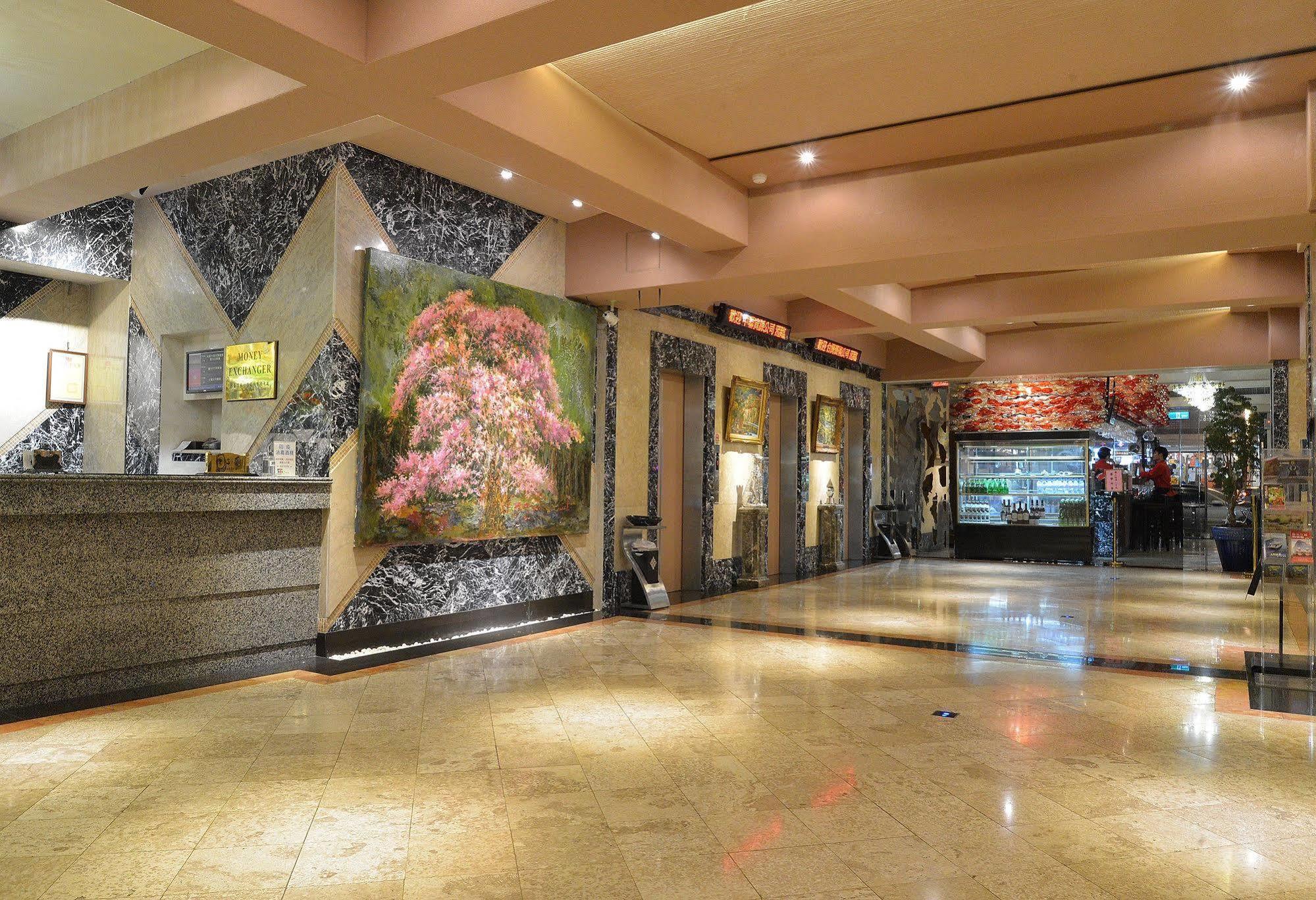 Kingship Hotel Kaohsiung Inter Continental Екстер'єр фото